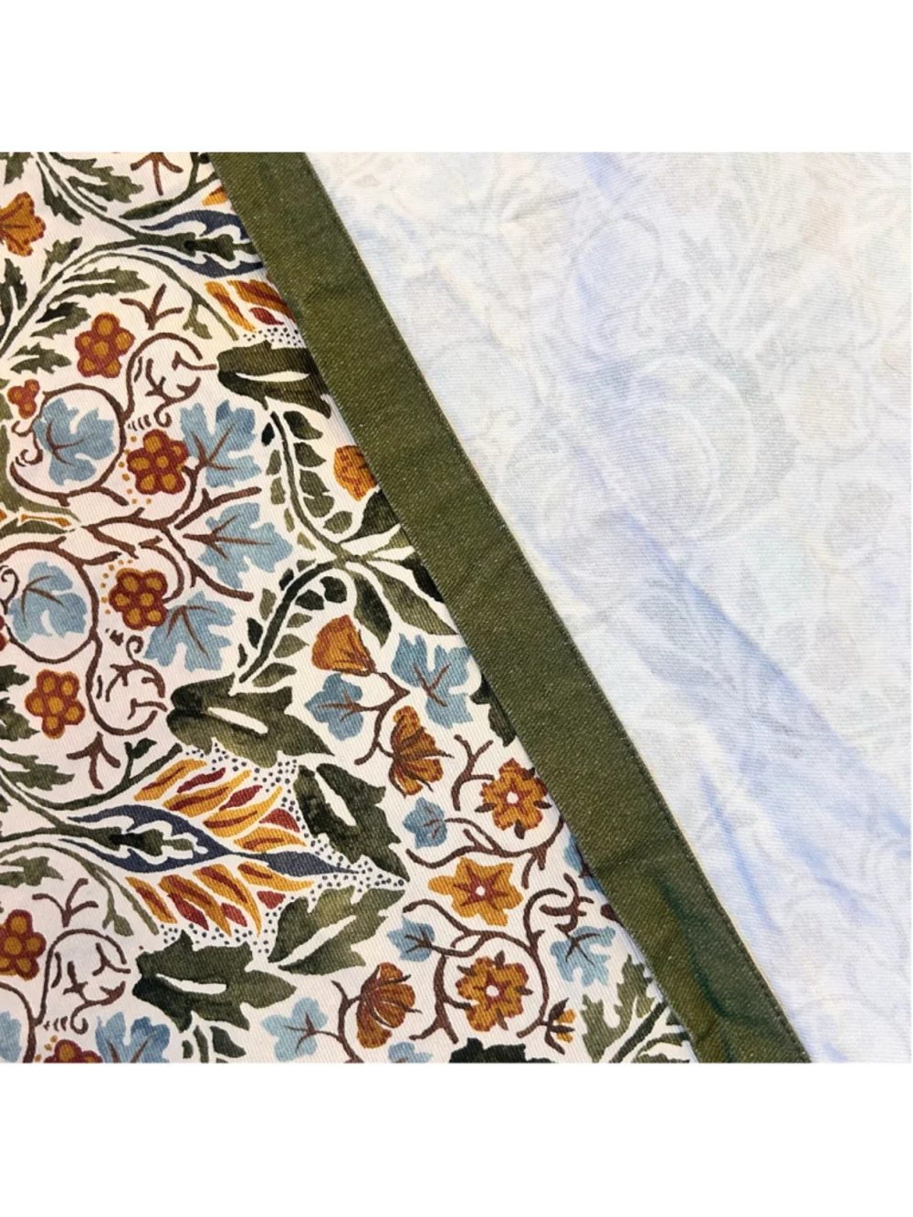 Williams Sonoma Morris & Co. Floral Tablecloth Green Cotton 70x108
